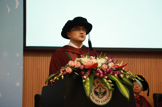 教师代表李传浩教授发言