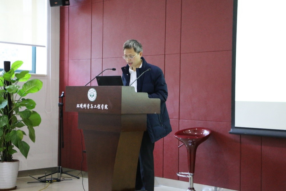 甘远璠书记作讲话